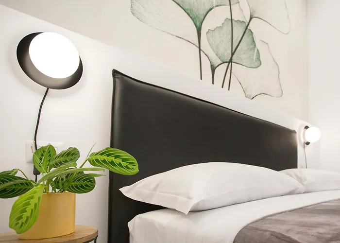 Re Di Luxury 4* Roma